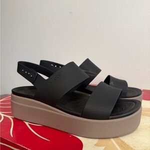 CROCS Women's Black and Tan Platform Sandals